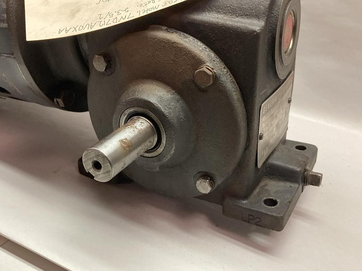 Used General Electric,7ND712AU0XAA,Gear Speed Reducer 75RPM w/Sterling Motor