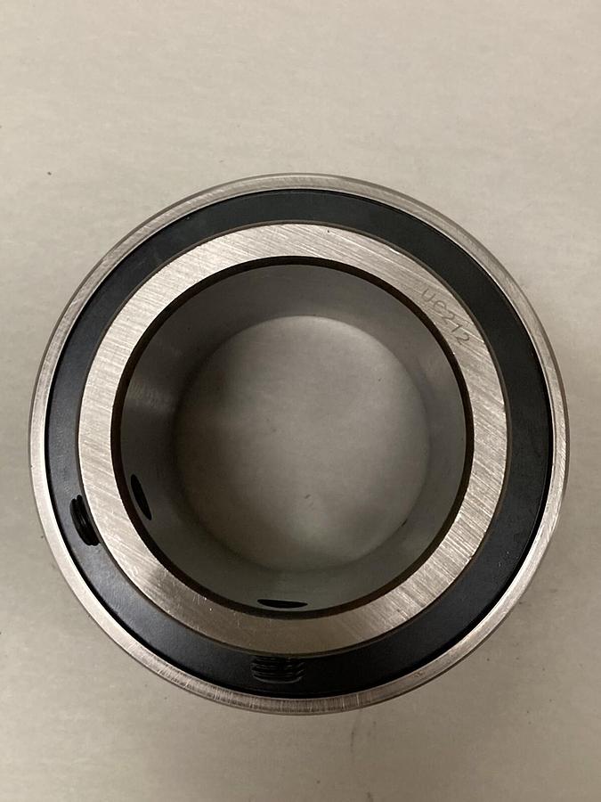 Ami Bearings,UC212 2,1/4 INCH Ball Insert Bearing