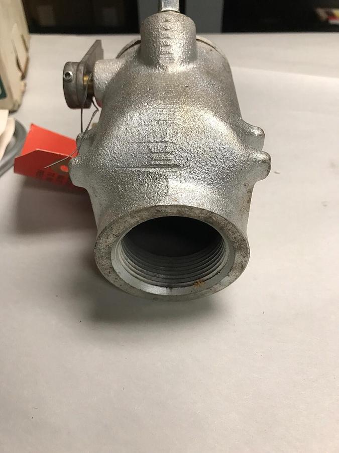 AY,264T 7118-125-9,Emergency Valve