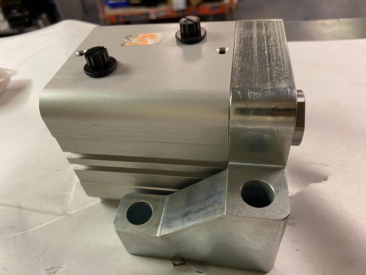 PARKER,63-CACHE3U-9A-30.00,PNEUMATIC CYLINDER