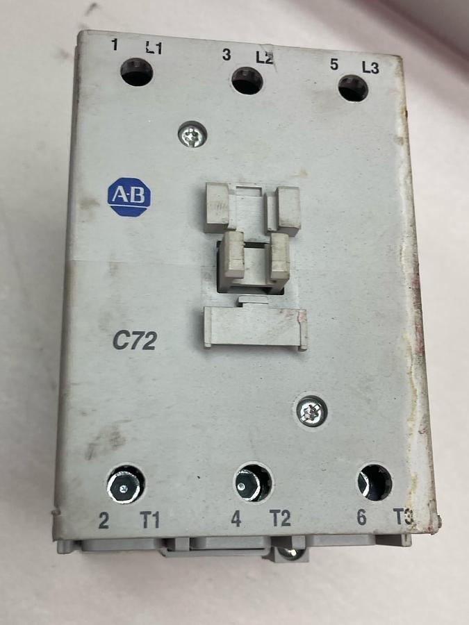 Used Allen-Bradley,100-C72*00,Contactor Ser B 600Vac 90A