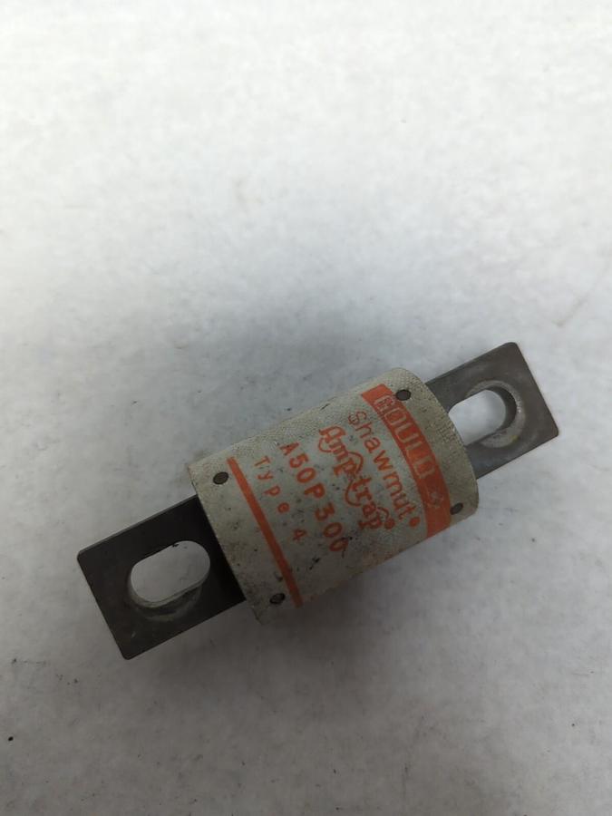 Used GOULD SHAWMUT,A50P300,AMP-TRAP 300 AMP FUSE PRE-OWNED