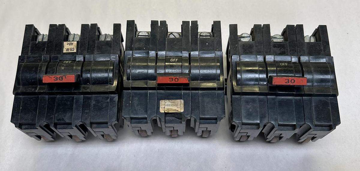 Used FEDERAL PACIFIC,NA330,CIRCUIT BREAKER 30A 240V 3P LOT OF 3