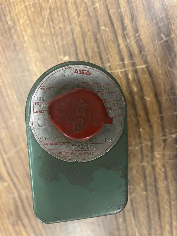 Used ASCO,JSP8262A212,SOLENOID VALVE 120V 1/4"