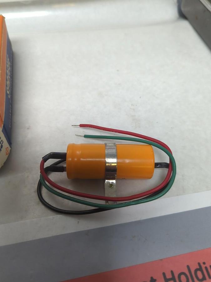 SPRAGUE,TVA-2765,CAPACITOR 20-100MF 475-50WVDC NOS