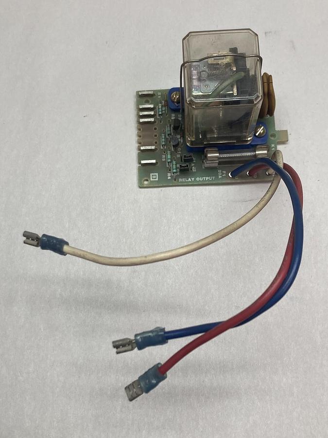 Used Barber-Colman,33-1111-2,Circuit Board