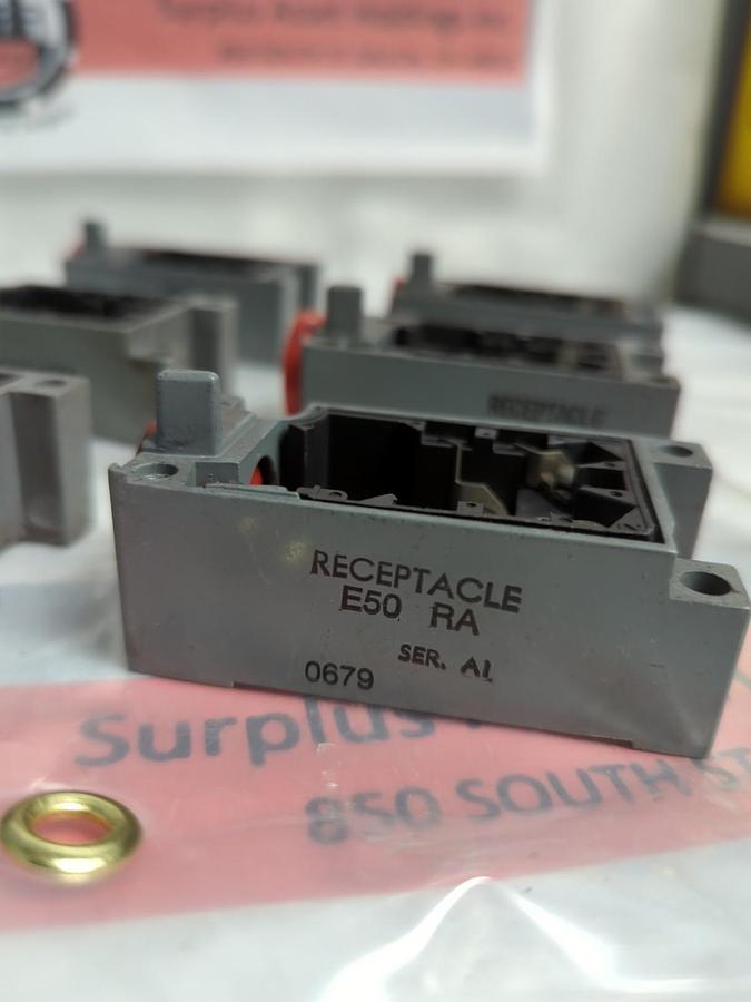 Used CUTLER HAMMER,E50RA,LIMIT SWITCH RECEPTACLE SERIES A1 LOT OF 6 PRE-OWNED