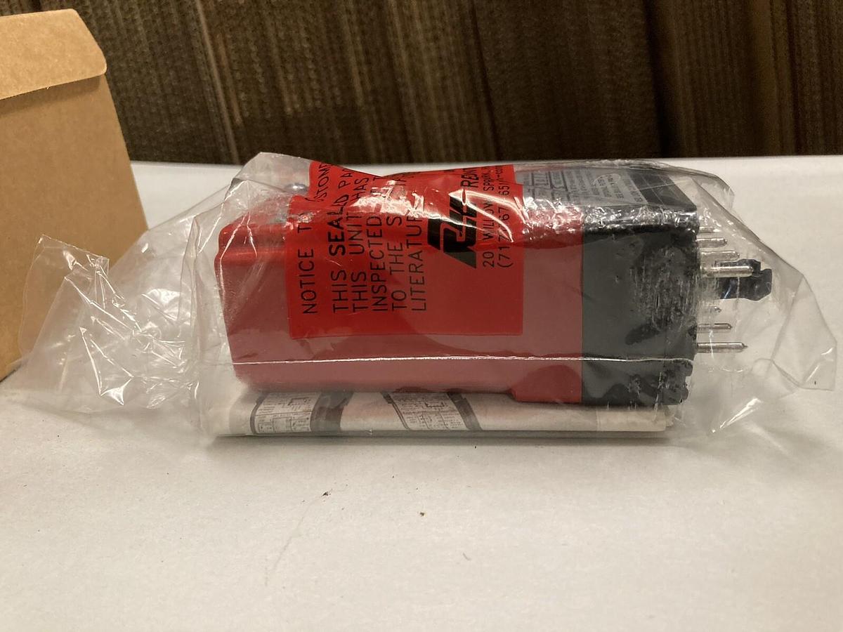 Used Red Lion,PRA1-3011,Relay Module