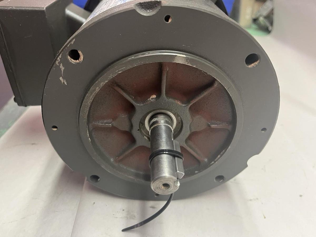 Used WEG,5018ES3B56CFL,MOTOR 1/2HP 1735RPM 3PH