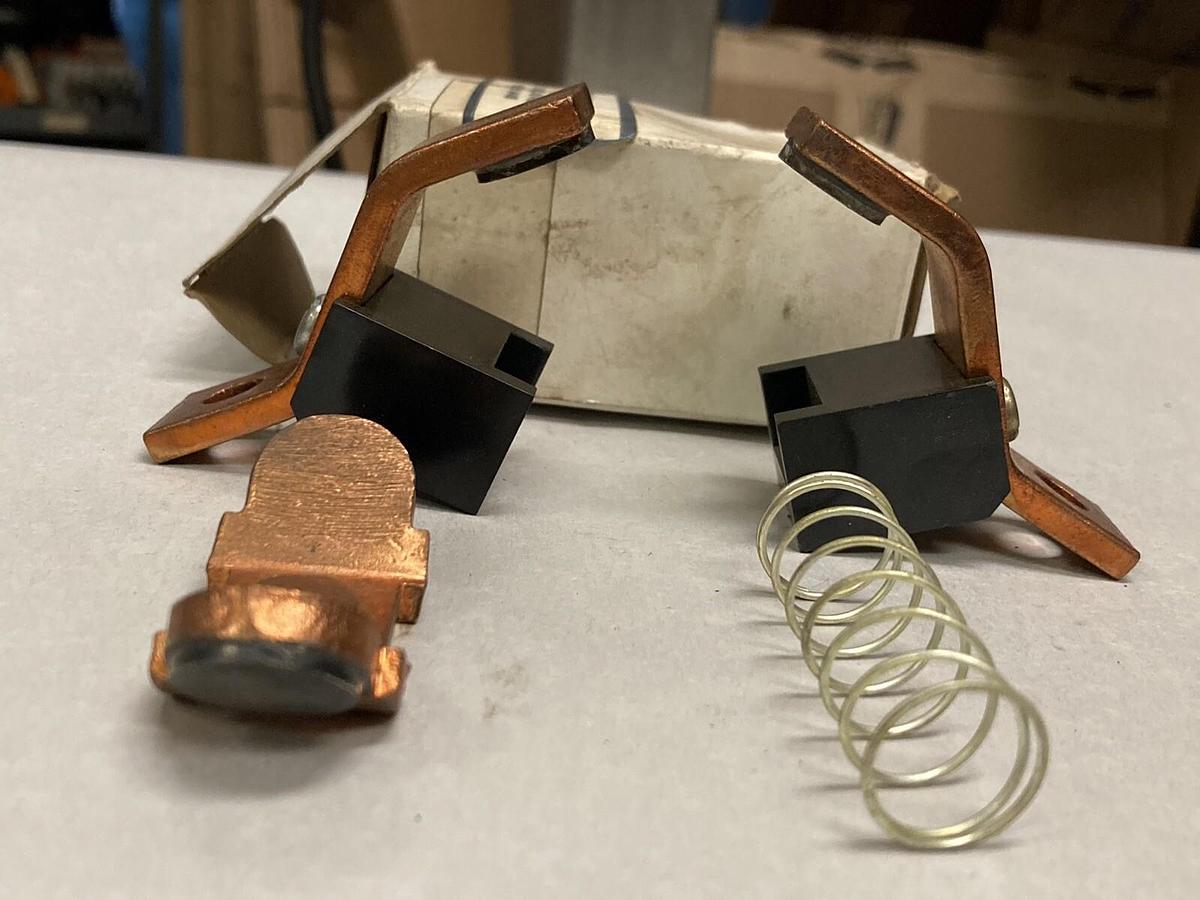 Danaher Controls,5M49,Contact Kit