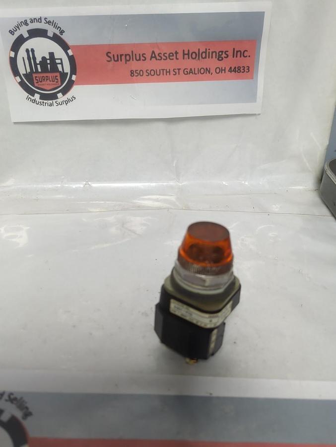 Used ALLEN BRADLEY,800T-PT16,SERIES N AMBER PUSHBUTTON PRE-OWNED