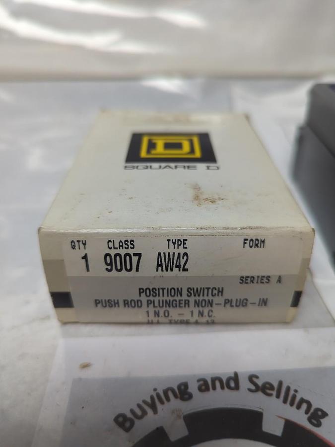 SQUARE D,9007 AW42,POSITION LIMIT SWITCH SERIES A NOS