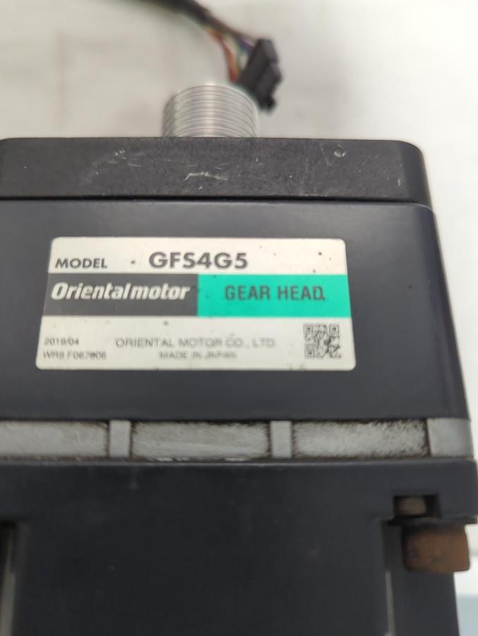 Used ORIENTAL MOTOR,GFS4GS/BLHM450KC-GFS,STEP MOTOR AND GEAR BOX ASSEMBLY PRE-OWNED