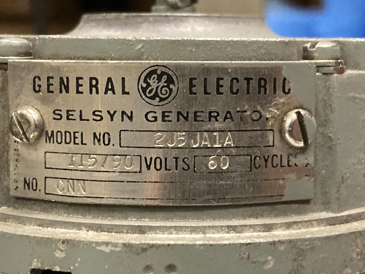 Used General Electric,2J5JA1A,Selsyn Generator, 115/90 Volts