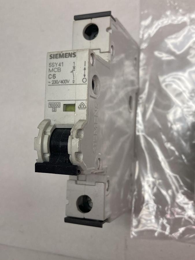 Used Siemens,5SY4106-7,Miniature Circuit Breaker 230/400V 35kA LOT OF 4