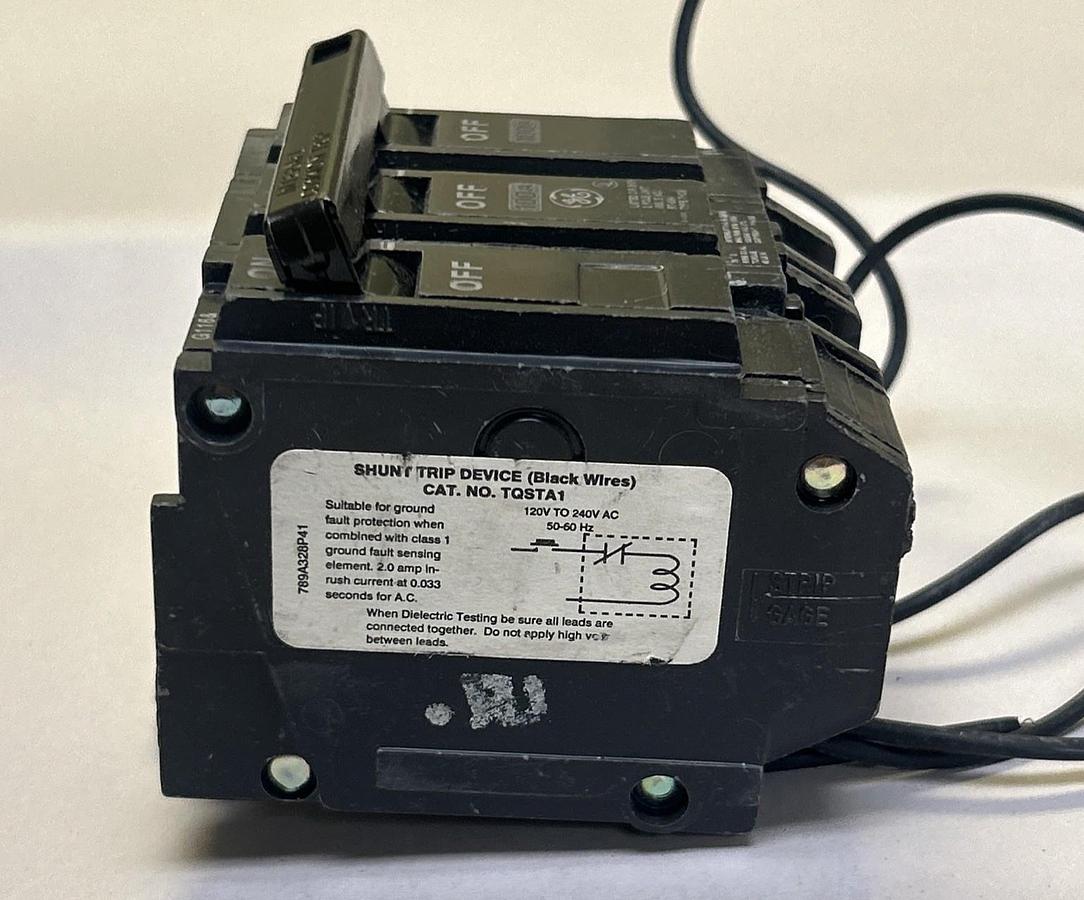 Used GENERAL ELECTRIC,TQSTA1,CIRCUIT BREAKER 100A 120/240V 2P