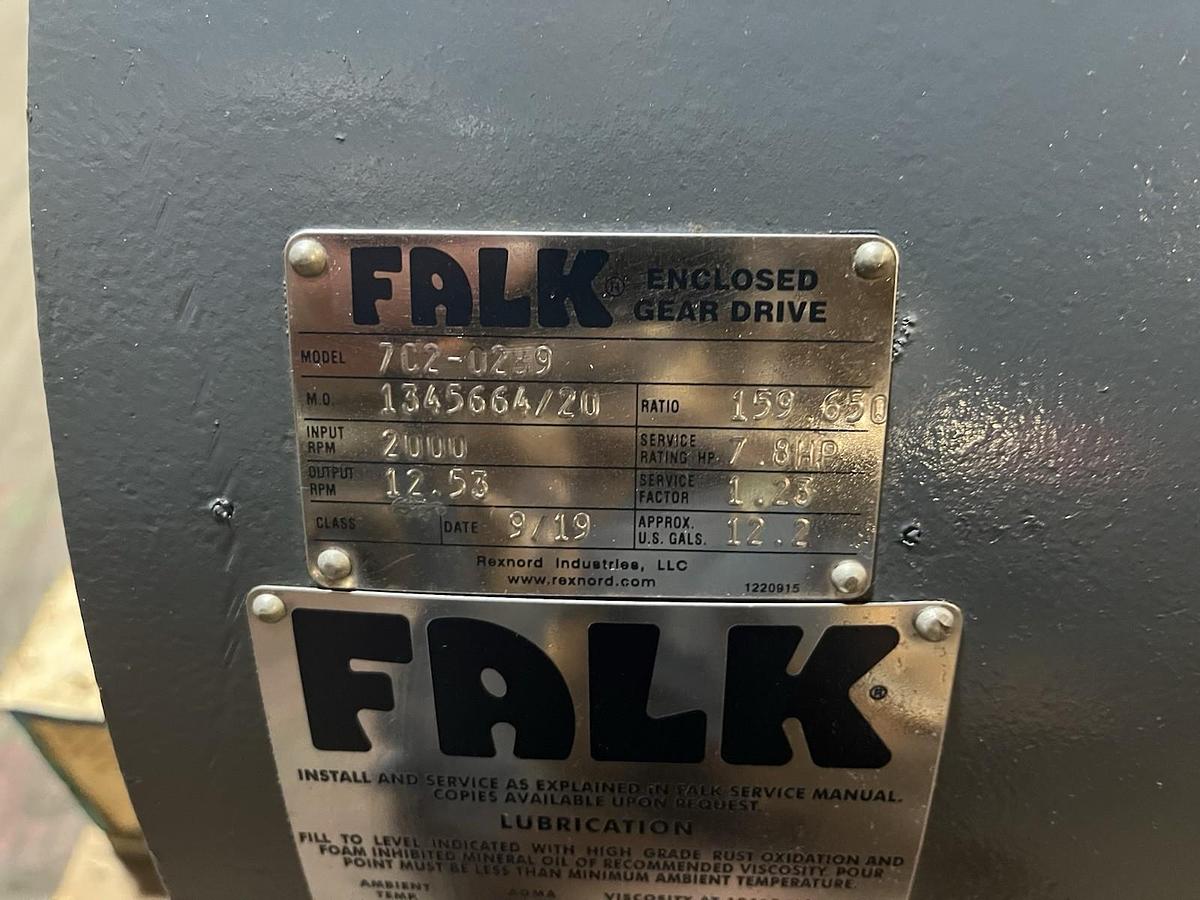 Used FALK,7C2-02B9,ENCLOSED GEAR DRIVE REDUCER RATIO 159.65 INPUT 7.8HP 2000RPM