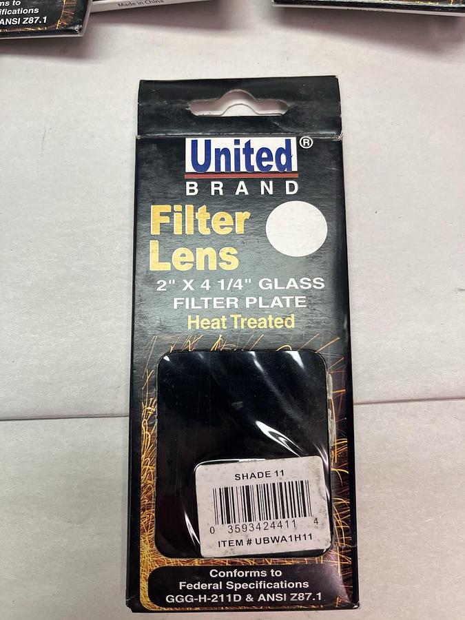 UNITED,UBWA1H11,GLASS FILTER LENS PLATE SHADE 11 2"X4-1/4" HEAT TREATED LOT OF 1