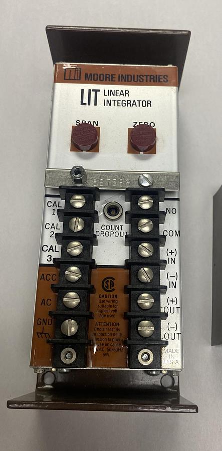 Used Moore Industries,NA,Linear Integrator