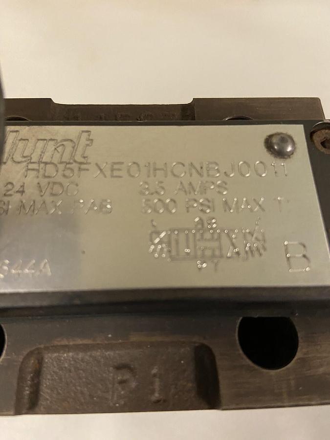 Hunt,HD5XE01HCNBJ0011,Proportional Directional Valve