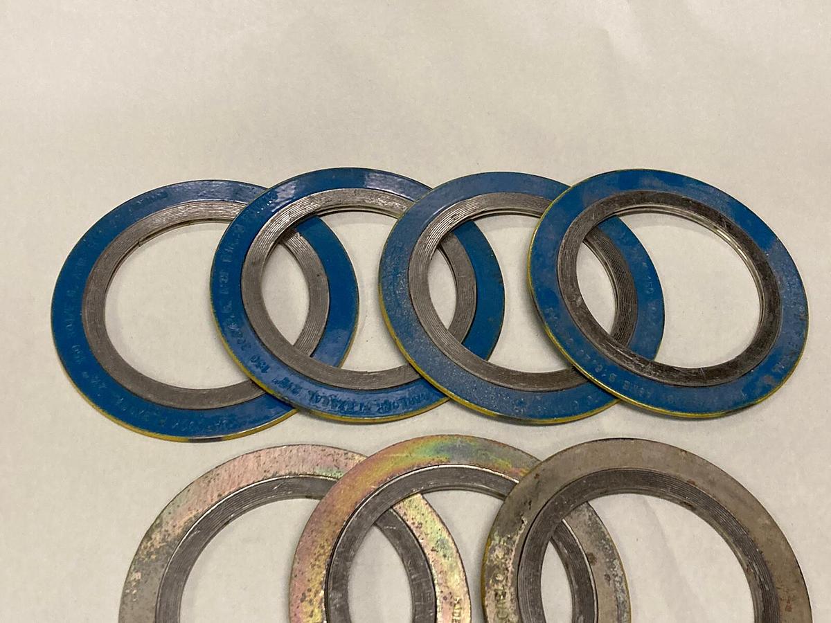 Used Garlock,B16.20 304-FG,Flex Seal Spiral Wound 2-1/2 Inches 150 ASME Lot of 7