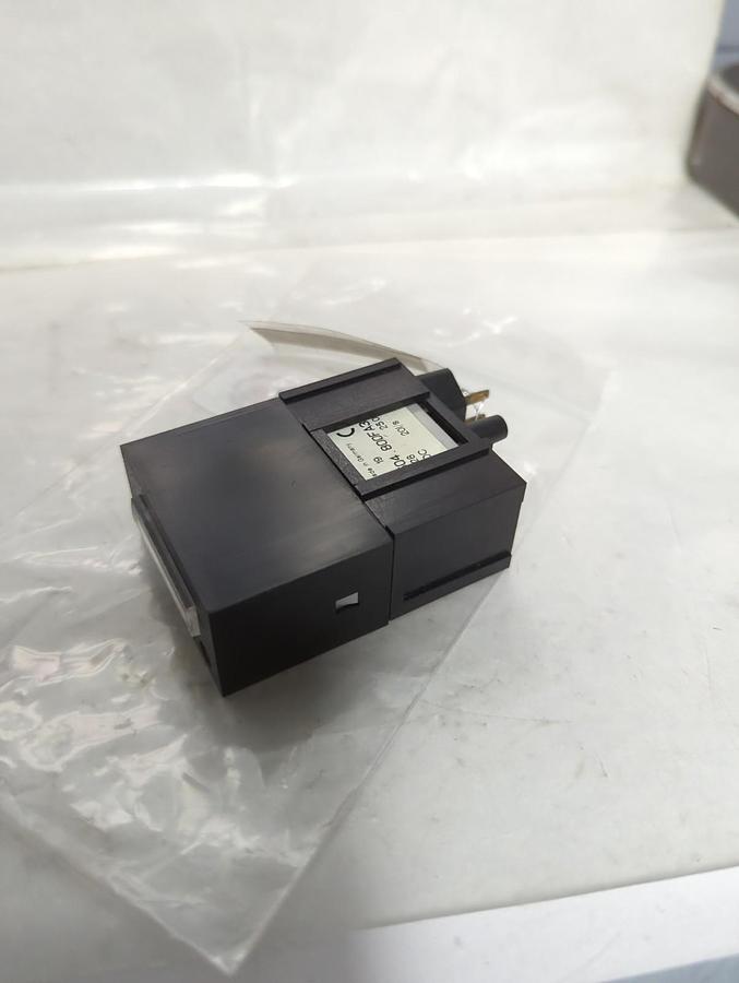 Used IVO,F 504.800FA3C,INDUSTRIAL IMPULSE COUNTER 24VDC PRE-OWNED
