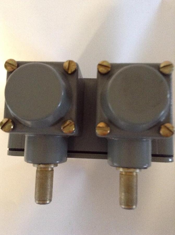 Allen Bradley,802T-AD,Oil Tight Limit Switch  Series C