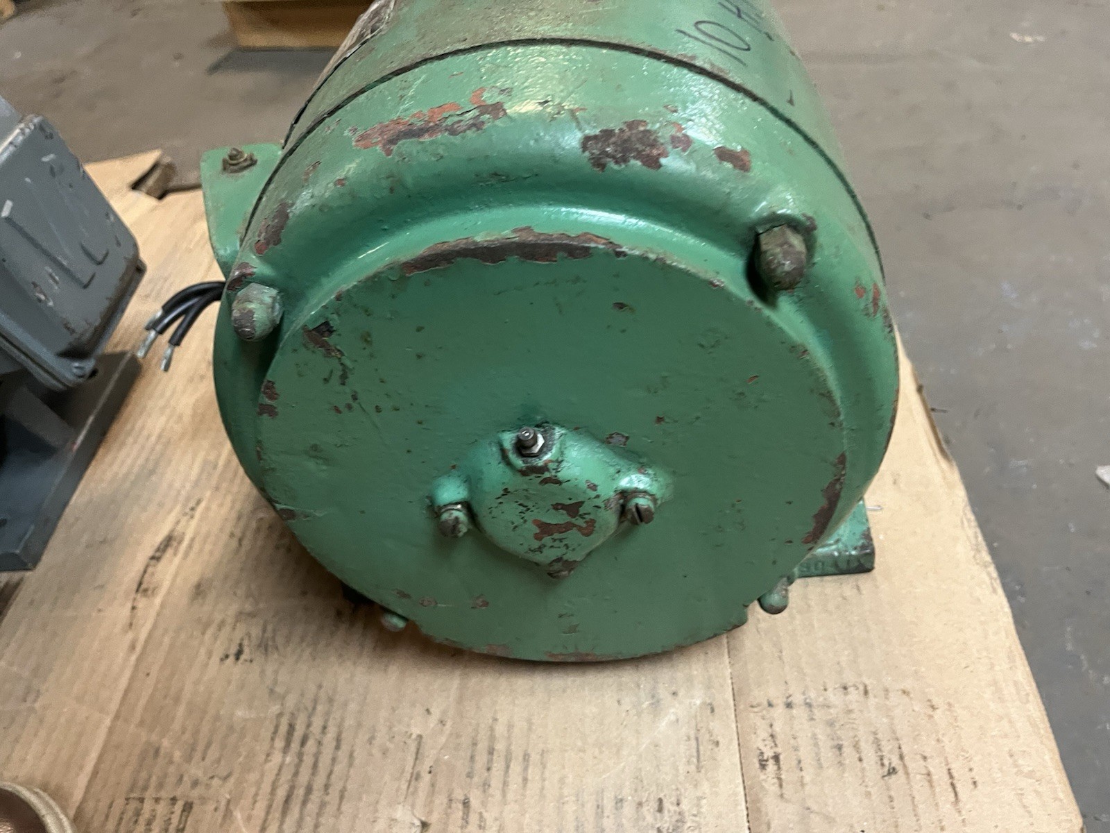 Used NEWMAN,215-DD-89-2-BB,INDUCTIION MOTOR 10HP 1675RPM 440V 3PH