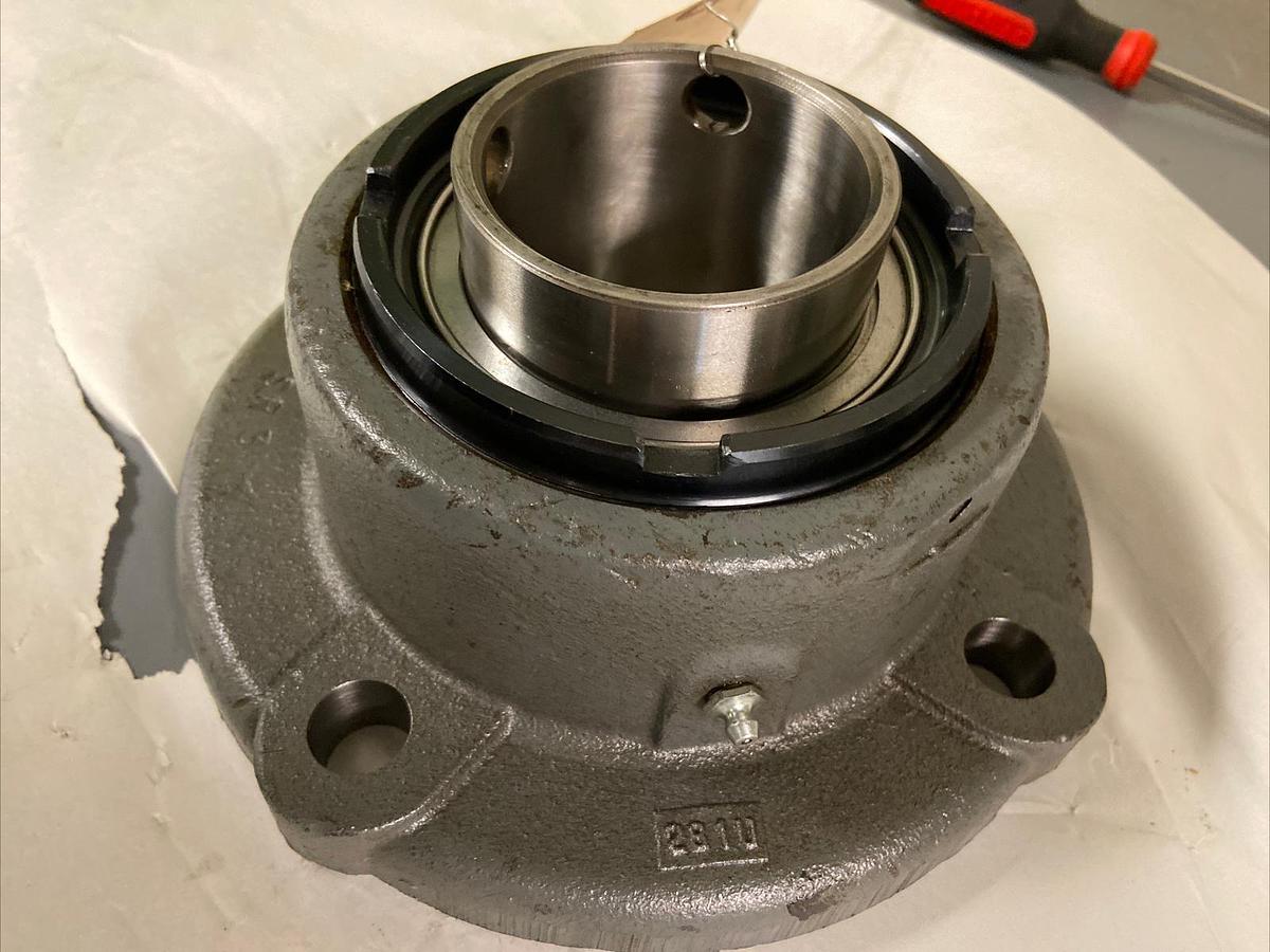 Rexnord Link Belt,BY409929C,Flange Bearing 2-15/16 INCH BORE