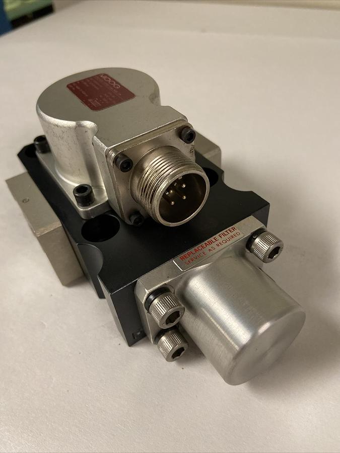 Used Moog,730F234-HPS,Servo Valve S57KCFM4VPL