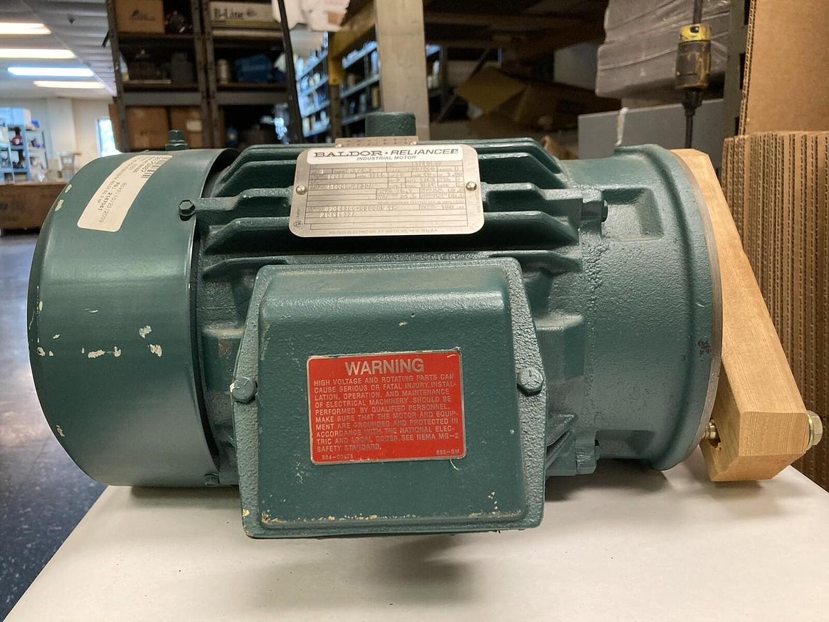 Baldor Reliance,P18G1537,3 HP Motor 1755 RPM  230/460 Volts  182TY Frame