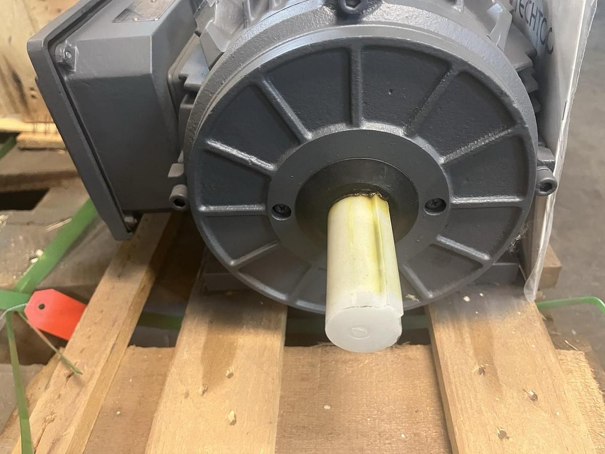 TECHTOP,GR3-CI-TF-184T-6-B-D-2,INVERTER DUTY MOTOR 2HP 1175RPM 3PH 184T