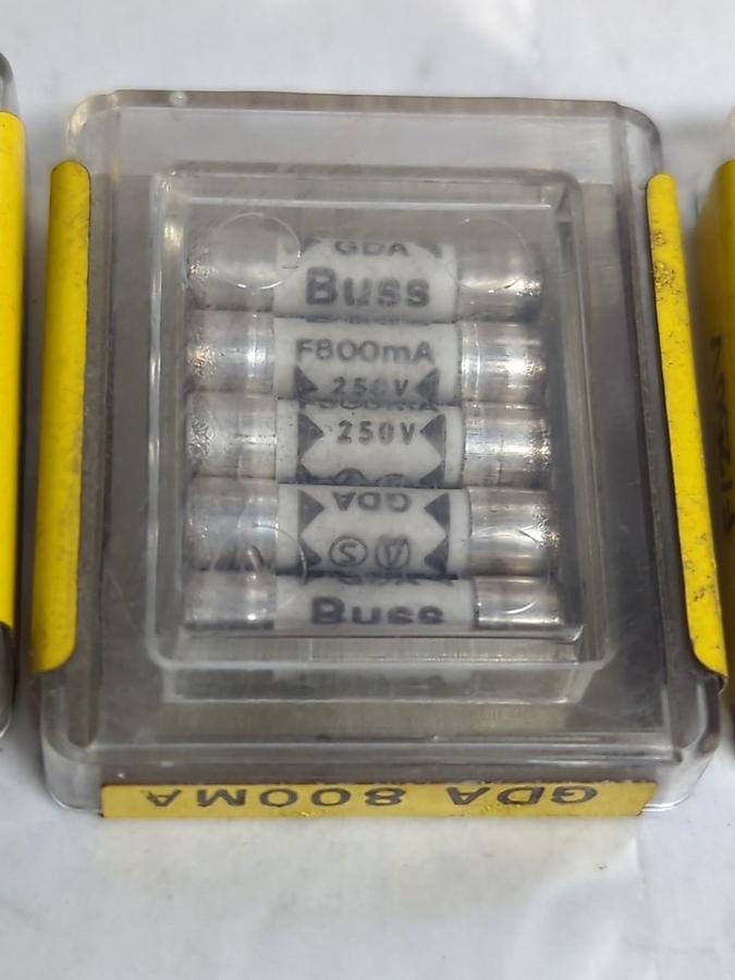COOPER BUSSMANN,GDA800MA,FUSE LOT OF 25 PCS NOS