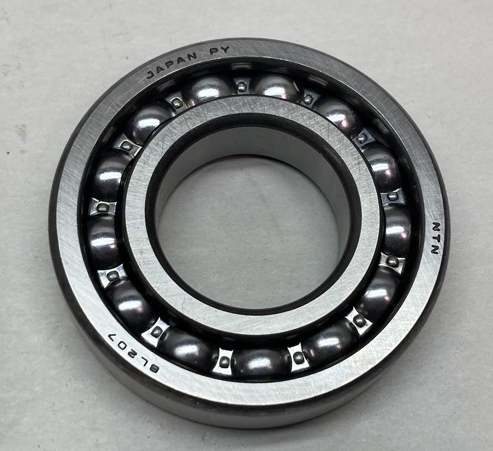 Vickers,001707,Bearing