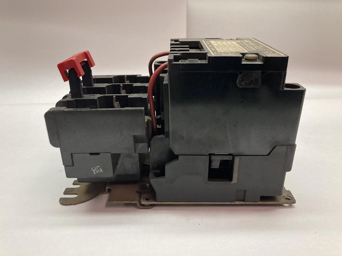 Used Square D,Class 8536 Type SCG 3,Nema Size 1 Circuit Breaker