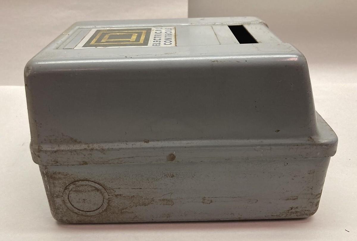 Used Square D,8536,Enclosure