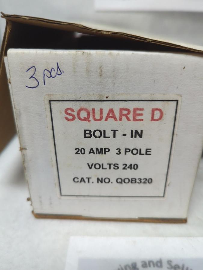 Used SQUARE D,QOB320,CIRCUIT BREAKER 20 AMP 3-POLE LOT OF 3 PRE-OWNED