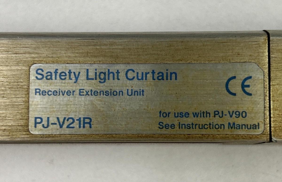 Used KEYENCE CORP,PJ-V21R,SAFETY LIGHT CURTAIN RECEIVER EXTENSION UNIT