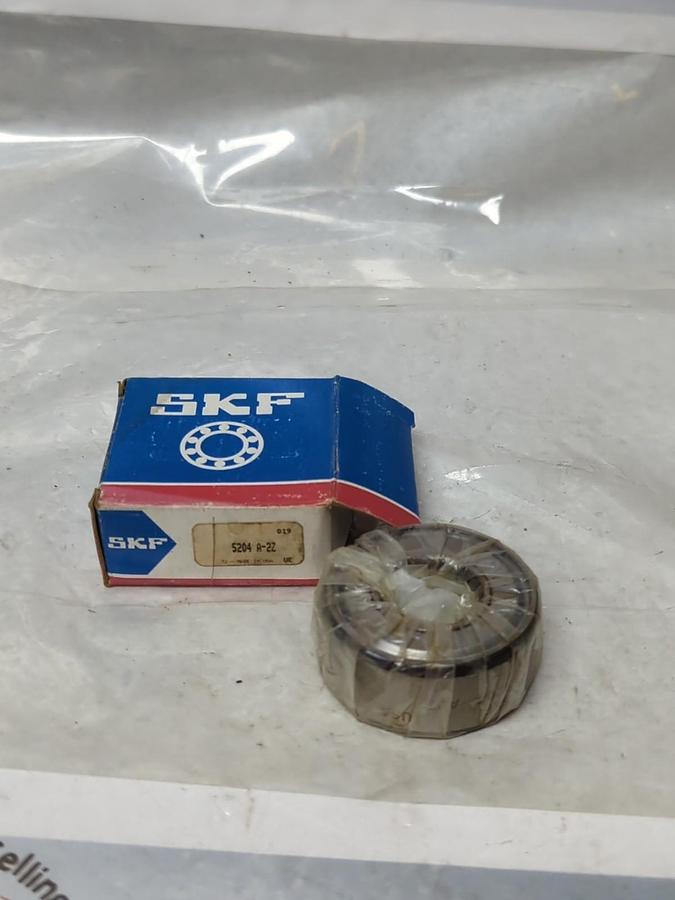 SKF,5204-A2Z,DEEP GROOVE BALL BEARING NOS