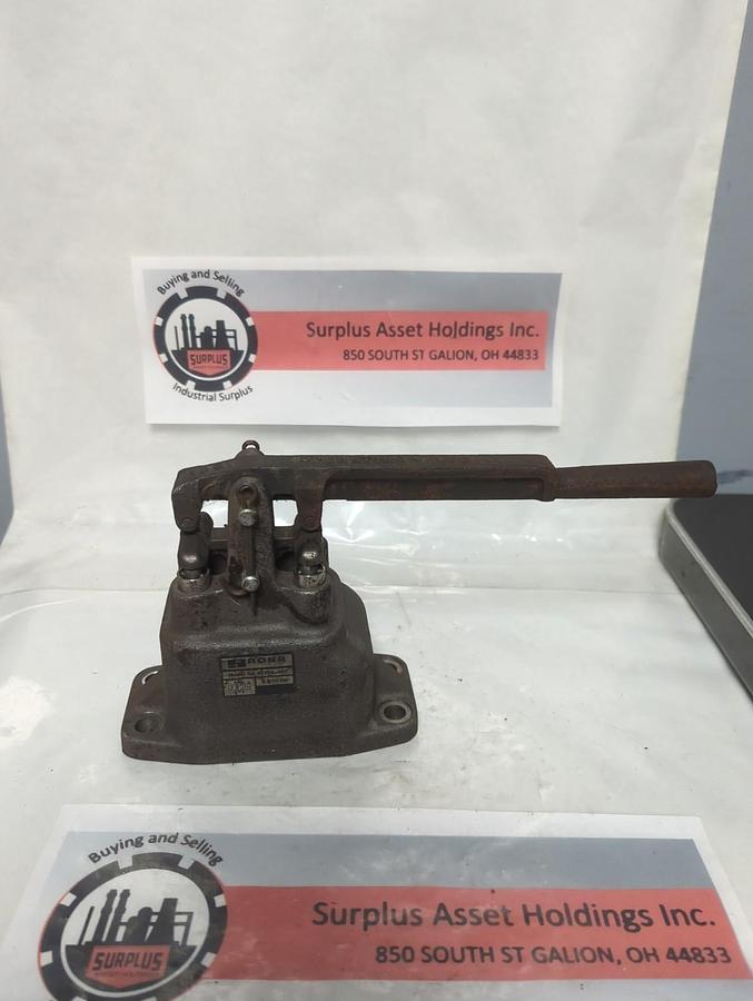 Used ROSS,312A4007,LEVER VALVE PRE-OWNED