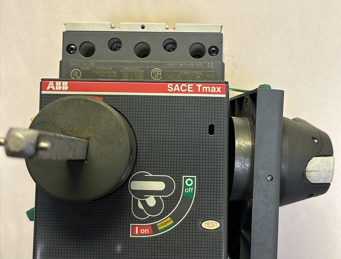 Used ABB,T4N250,CIRCUIT BREAKER 250A 600V 3P