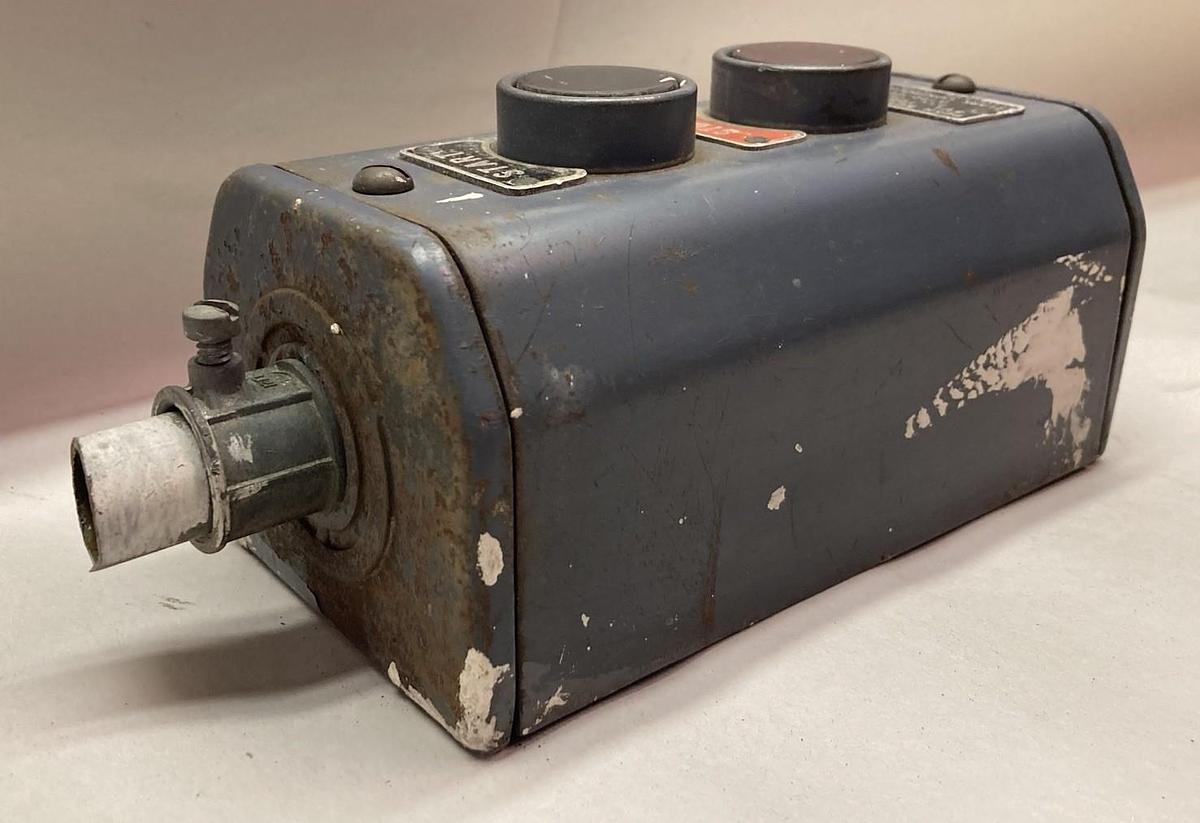 Used Clark Controller,A100-44112A,Push-Button Station Type D 600V