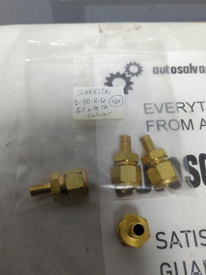 SWAGELOK,B-810-R-6,1/2T X 3/8TA REDUCER LOT OF 4 NOS
