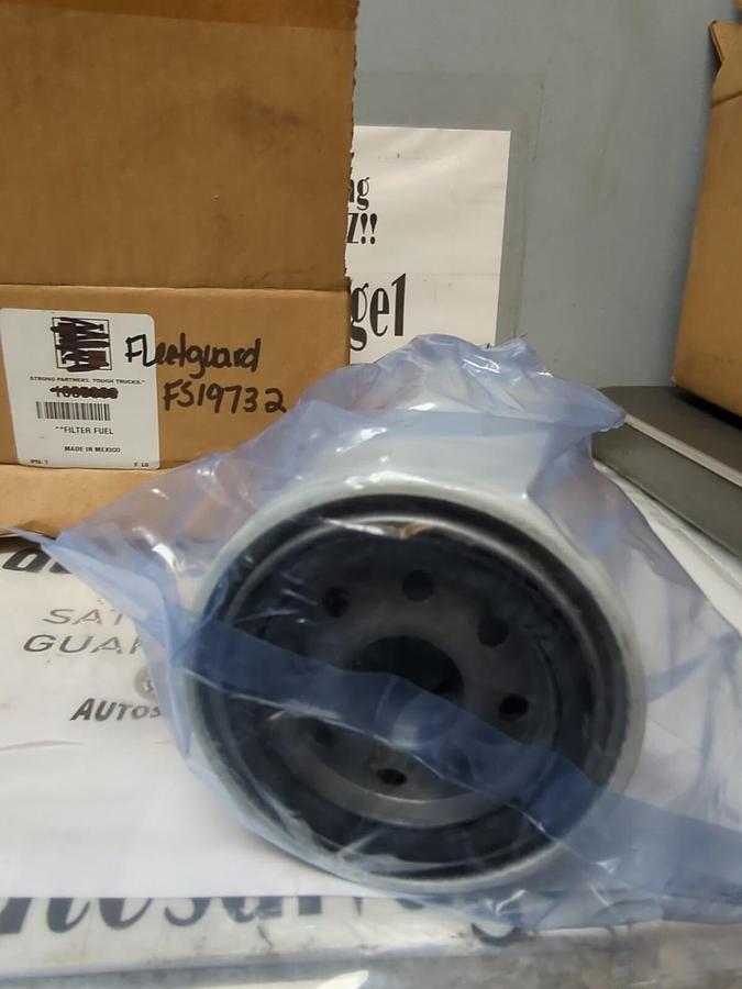 FLEETGUARD,FS19732,FUEL FILTER