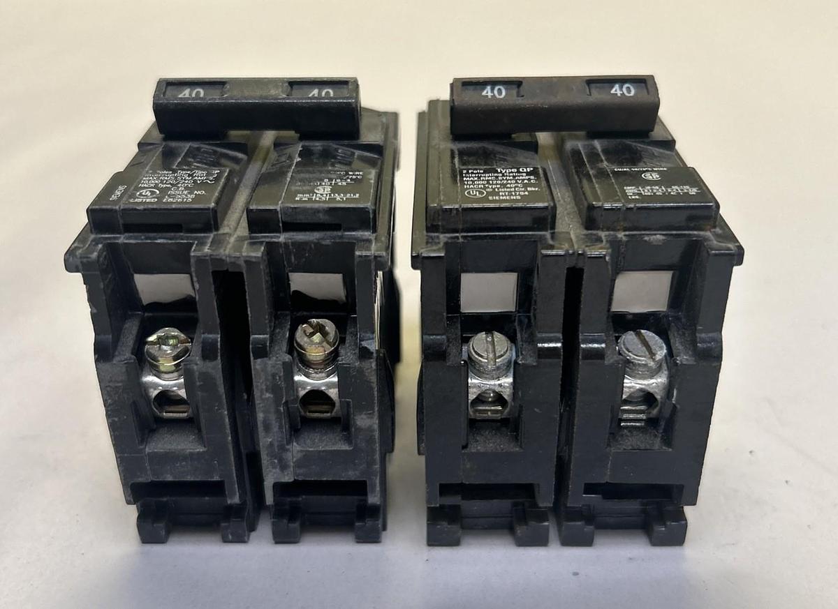 Used SIEMENS,Q240,CIRCUIT BREAKER 40A 120/240V 2P LOT OF 2