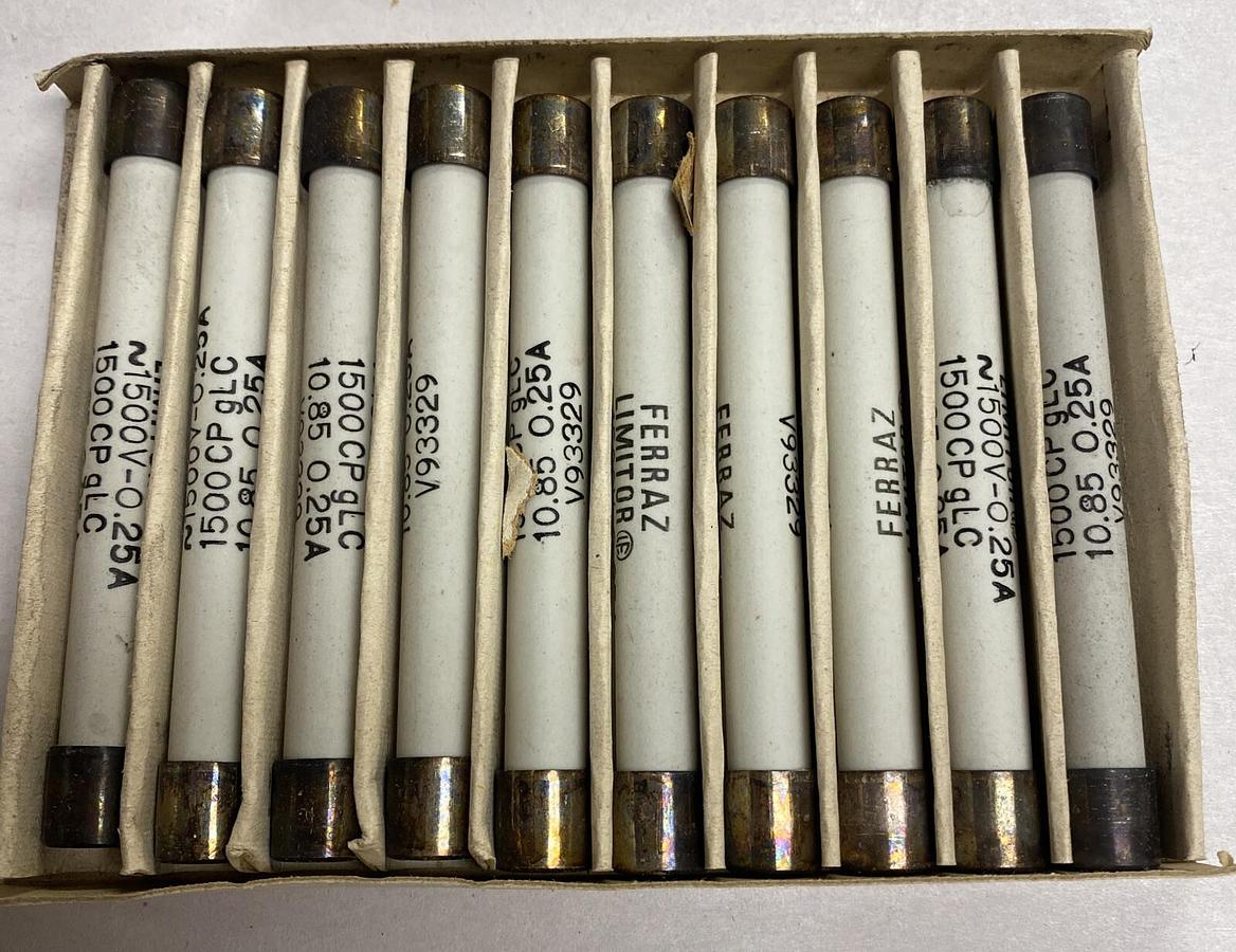 Ferraz Limitor,1500CP,Fuse Lot Of 10 NOS