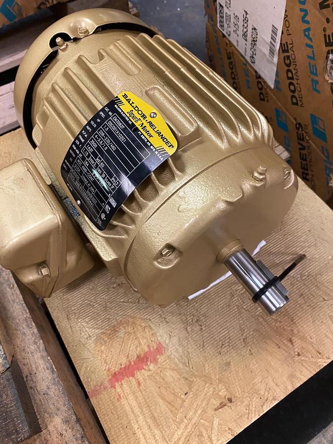 BALDOR,EM3583T,SUPER E MOTOR 1.5HP 3500 RPM 143T 208-230/460V 3PH
