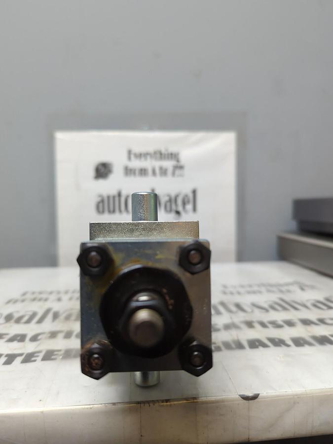 PHD,AVTR 1-3/8X13-B,PNEUMATIC CYLINDER NOS