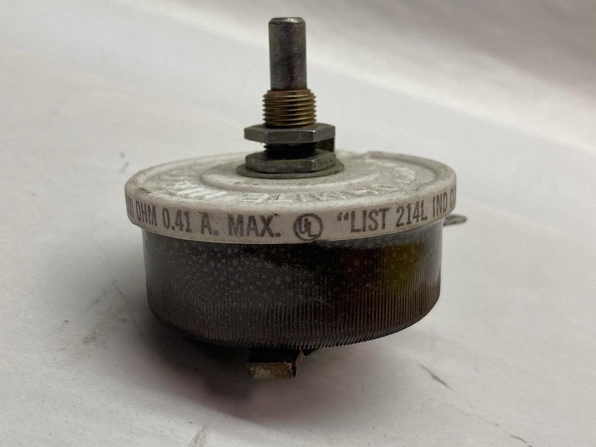 Used Ohmite,0323,Rheostats 0.41 AMP MAX 300 OHM