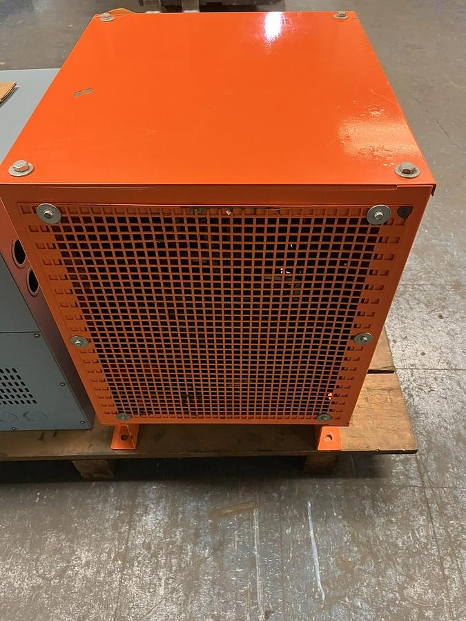 Used C&D,FR12CE550M,FERRO FIVE FR SER FORKLIFT BATTERY CHARGER 12 CELL 24VDC 95A 1PH